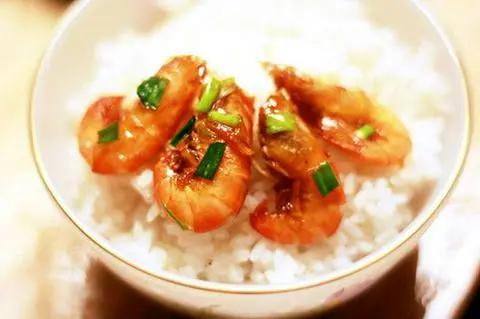 Hình ảnh cơm tôm sú sốt chua ngọt 