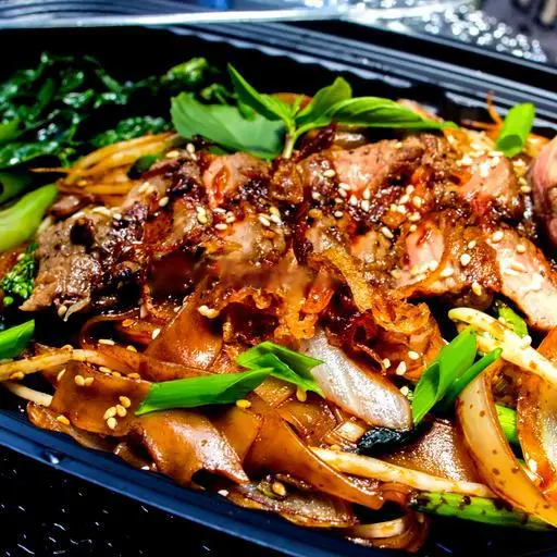 Hình ảnh Phở xào bò áp chảo
