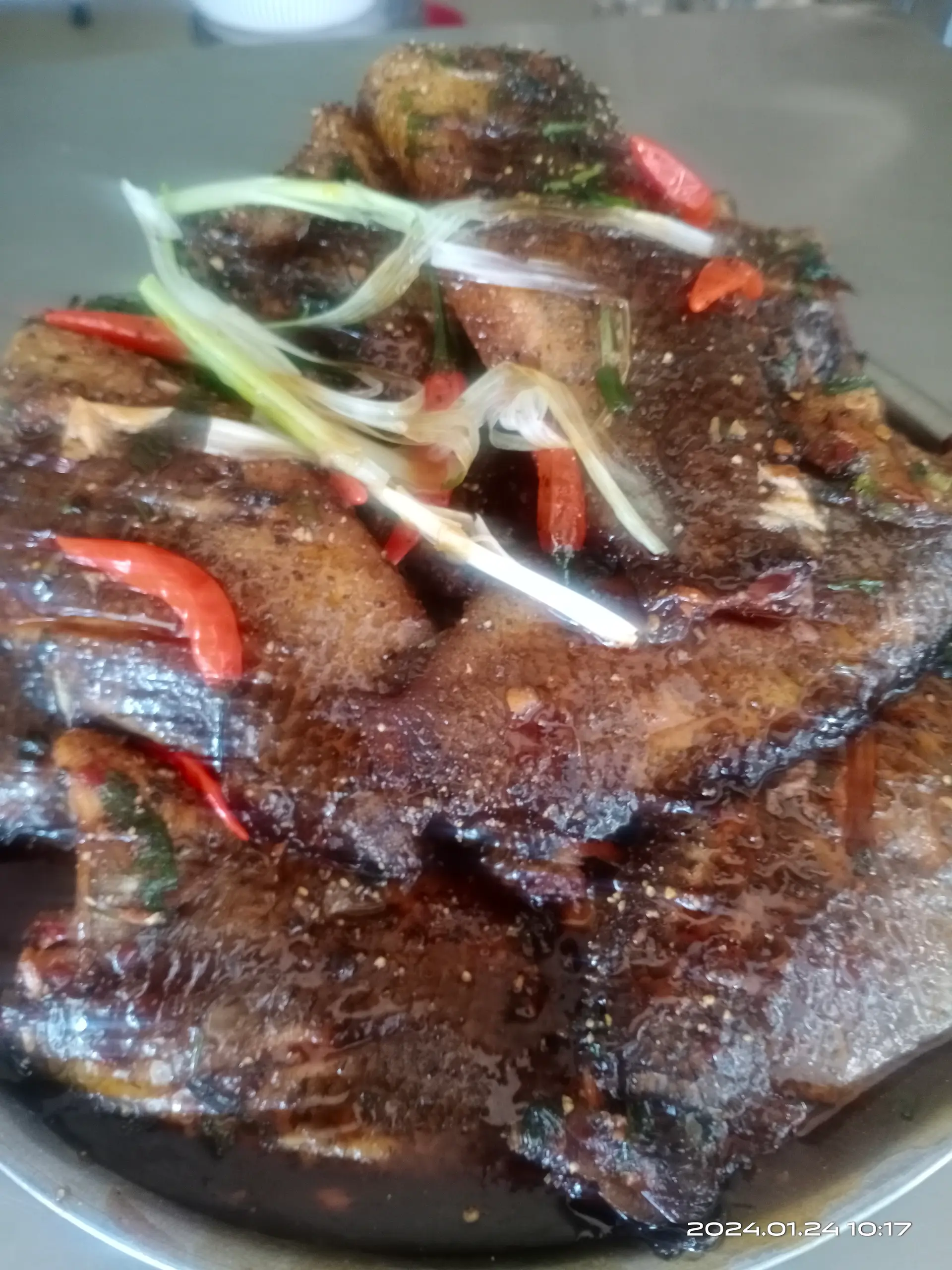 Hình ảnh Cơm Cá Rô kho Tiêu