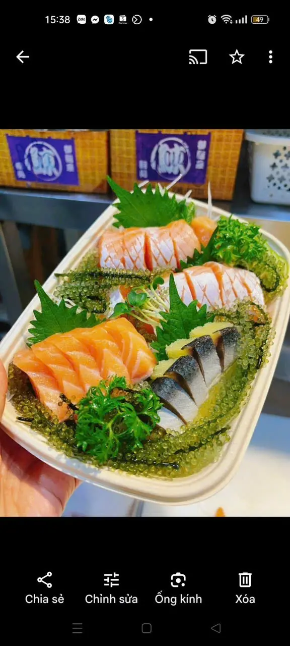 Hình ảnh Combo Sashimi C7_( 10 Bụng Cá Hồi, 5 Cá Hồi, 5 Cá Trích)