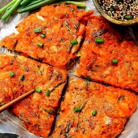 Hình ảnh Kimchi pancake - bánh xèo kimchi