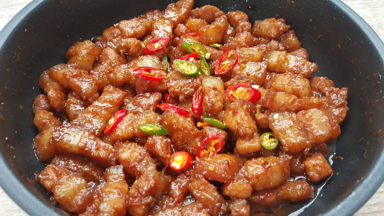Hình ảnh Cơm thịt xào mắm ruốc