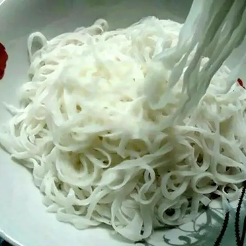 Hình ảnh Bánh Phở Thêm