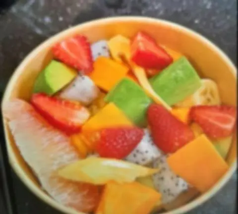 Hình ảnh Trái cây tô 500g kèm siro dâu sữa đặc