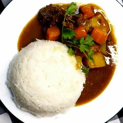 Hình ảnh Cơm bò xào cà ri