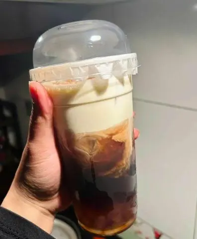 Hình ảnh Hồng trà Cheezenut