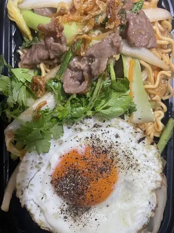 Hình ảnh mì xào bò trứng