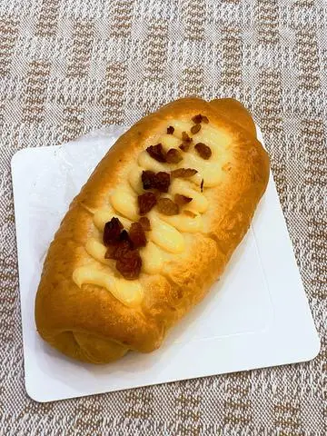 Hình ảnh Bánh mì sốt phô mai nho