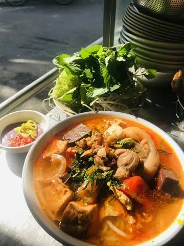 Hình ảnh Bún riêu/Canh bún tự chọn