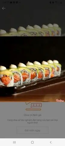 Hình ảnh cuộn cá hồi phủ bơ - salmon Avocado roll
