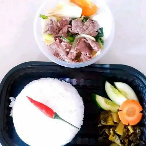 Hình ảnh Cơm bò xào củ hành