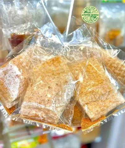 Hình ảnh BÁNH TRÁNG MIẾNG CẮT MUỐI “KÈ XI” LẮC
