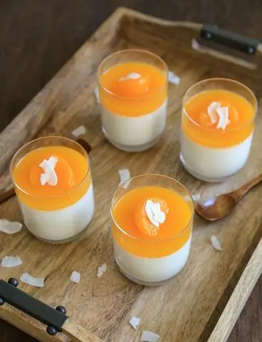 Hình ảnh Panna cotta vị cam mật ong