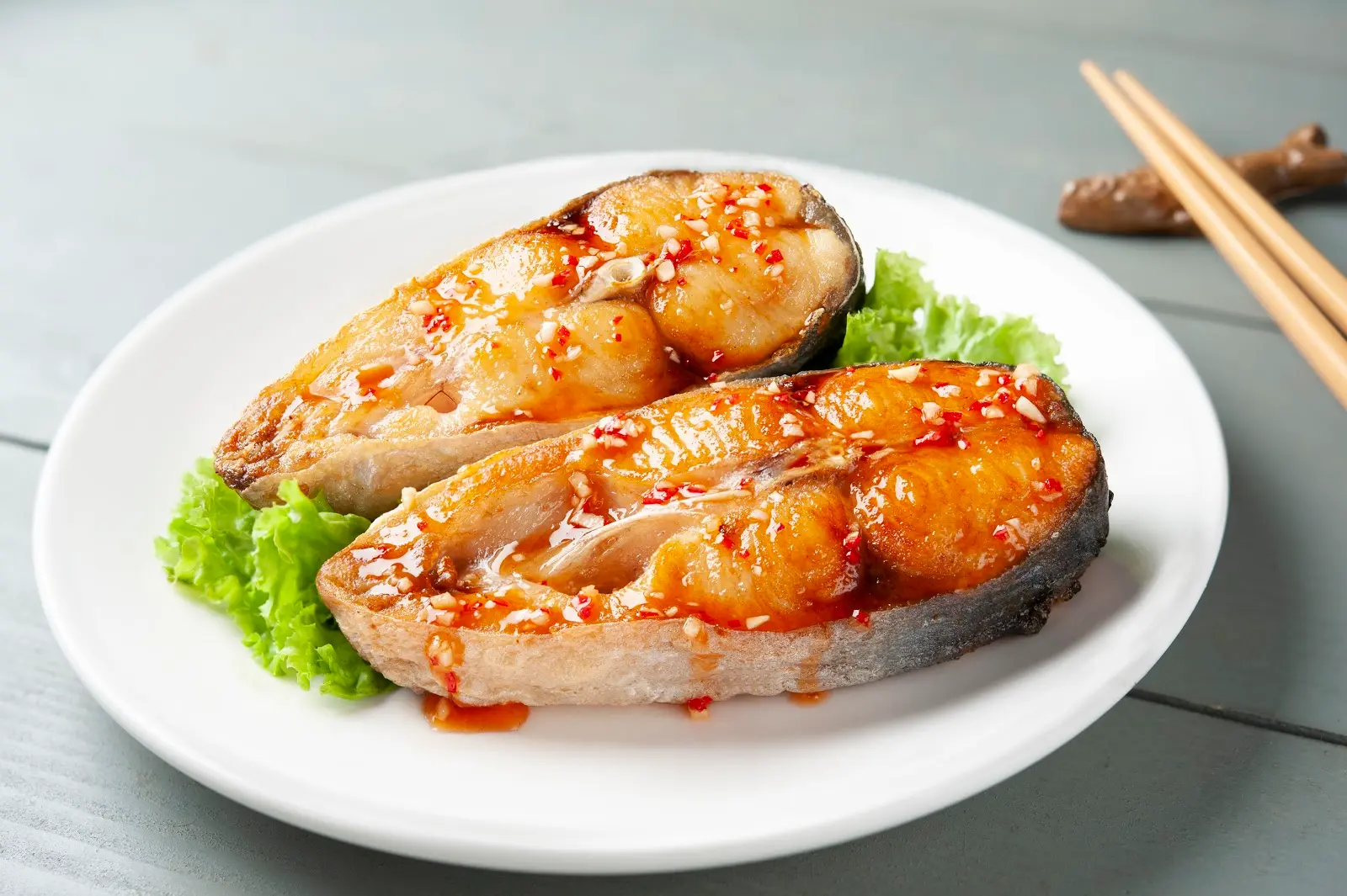 Hình ảnh Cá basa chiên ( chưa bao gồm cơm canh nhé)
