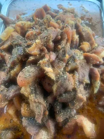 Hình ảnh Cơm thịt kho tiêu 
