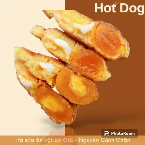 Hình ảnh Hot dog phô mai trứng muối