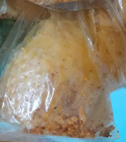 Hình ảnh Bánh Tráng muối nhiễn 