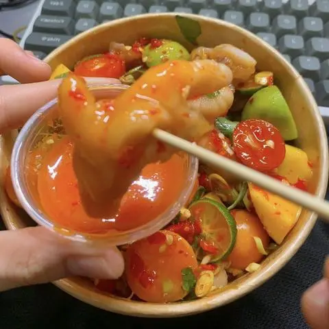 Hình ảnh Chân Gà Sốt Thái (Lớn)