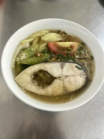 Hình ảnh Canh chua cá hú