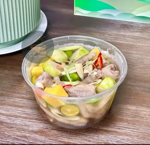 Hình ảnh Chân Gà Ngâm Sả Tắc (Nguyên Xương) - Size M