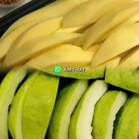 Hình ảnh Xoài keo - ổi - kèm muối tôm