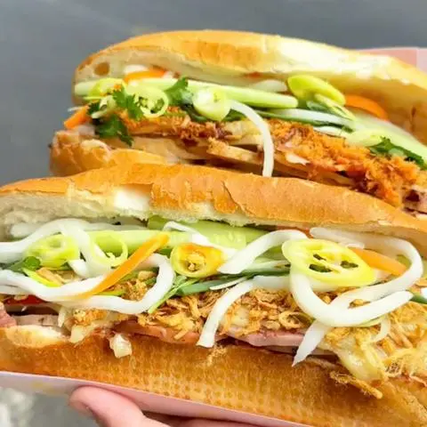 Hình ảnh Bánh Mì Trang  Ổ  to nhiều nhân⭐️⭐️ ( Siêu Siêu Topping ) ⭐️⭐️
