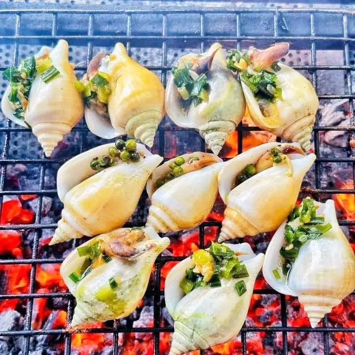 Hình ảnh ỐC NHẤY CÁI NƯỚNG MỠ HÀNH