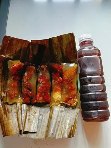 Hình ảnh Combo 10 cái bánh lọc gói.1 chai sâm lục vị 37k 
