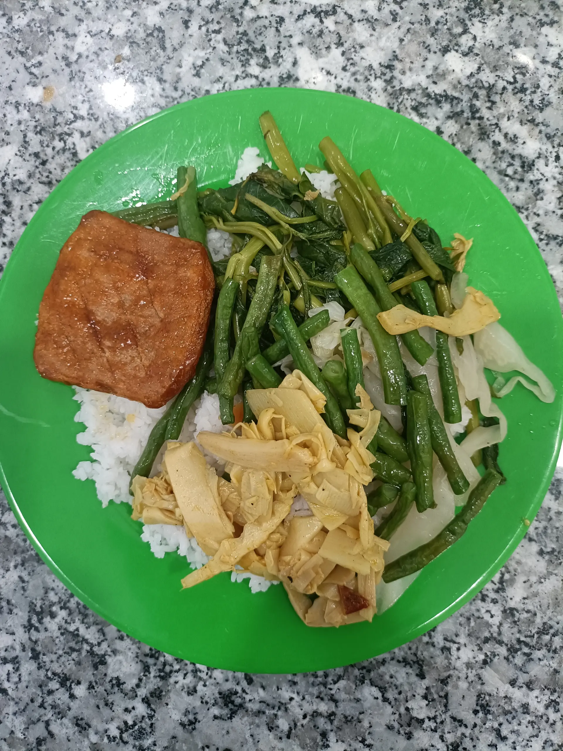 Hình ảnh Cơm sườn non chay