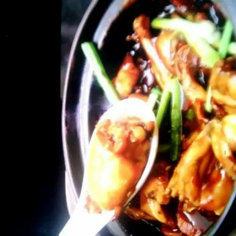 Hình ảnh Ếch kho sate 1 con không cháo