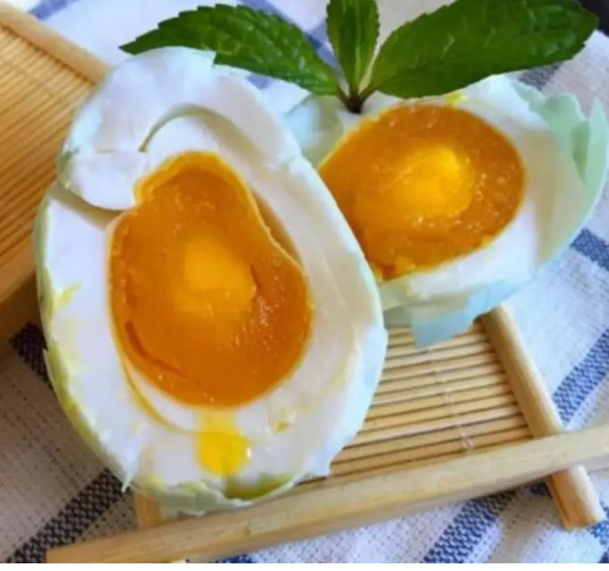 Hình ảnh Hột vịt muối