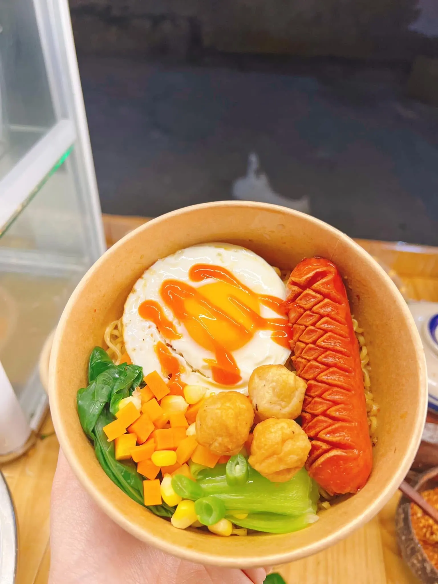 Hình ảnh Mì Trộn Chua Cay No Nê