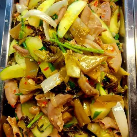 Hình ảnh Cơm phèo xào cải chua hành tây