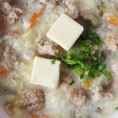Hình ảnh Cháo thịt heo pho-mát rau củ