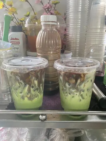 Hình ảnh sâm dứa sữa gấu cà phê  ly 1000ml 