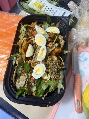 Hình ảnh Bánh đa trộn tá lả