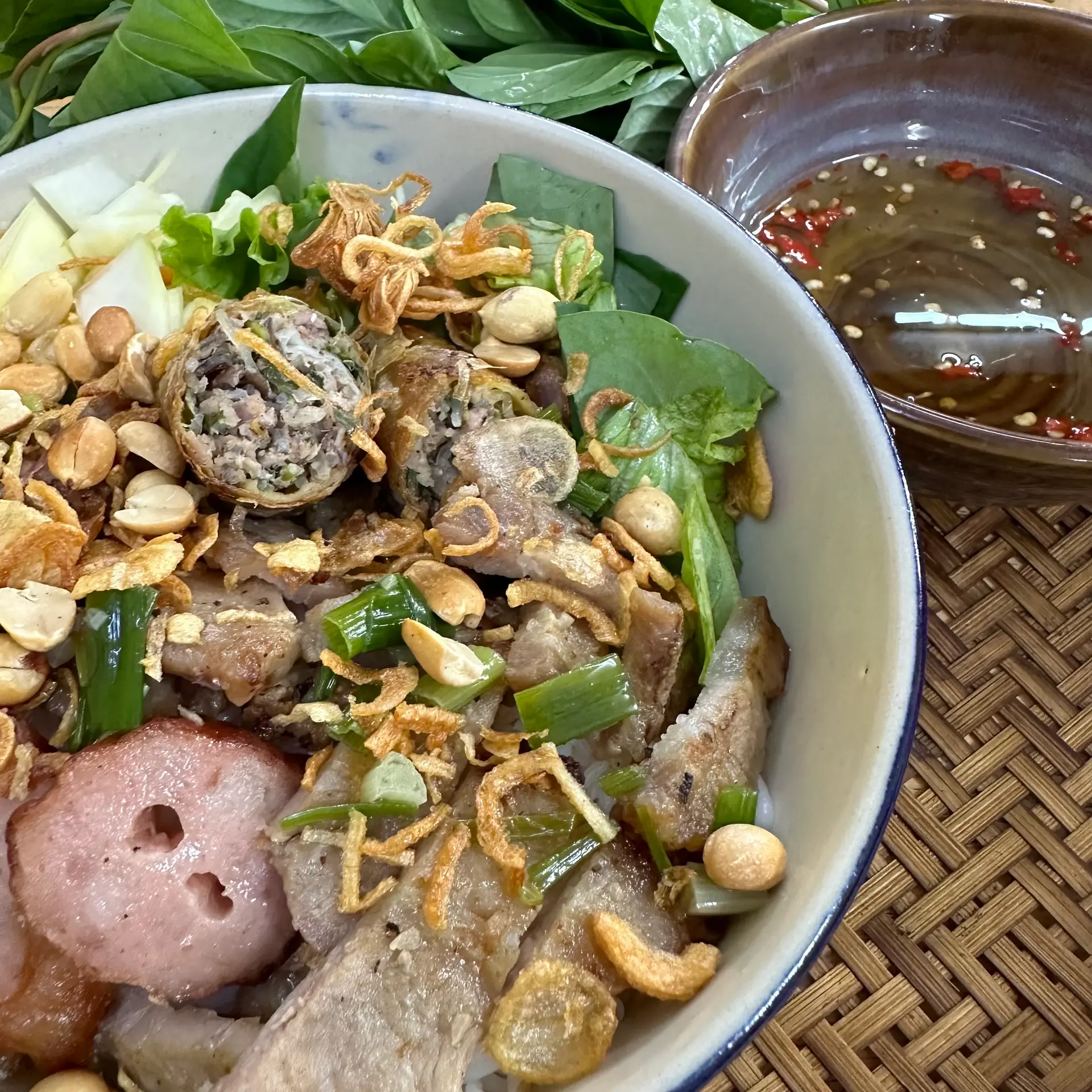 Hình ảnh Bún thịt nướng
