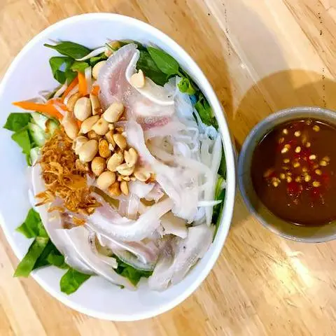 Hình ảnh Bún Mắm Nêm (Tai Heo)