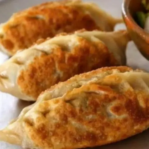 Hình ảnh Bánh mandu chiên giòn 3 cái