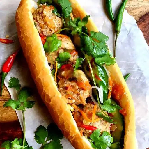 Hình ảnh Bánh mì xíu mại