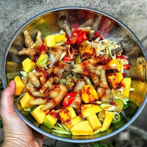 Hình ảnh Chân Gà Sốt Thái 1kg5 