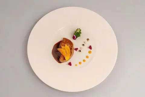Hình ảnh Seared foie gras with mango - fig harmony