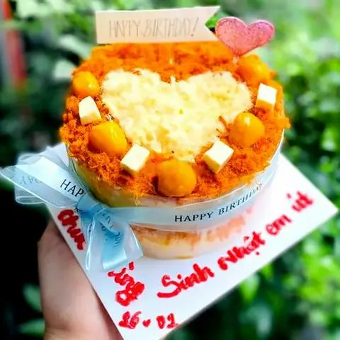 Hình ảnh Gato bông lan trứng muối 12cm