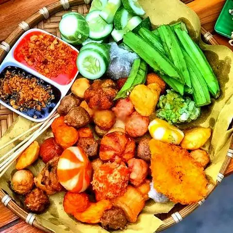 Hình ảnh Combo xiên tá lả (6 món) + 1 ly trà tắc (M)