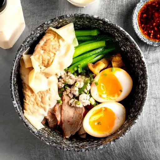 Hình ảnh Combo Mì thập cẩm nhỏ