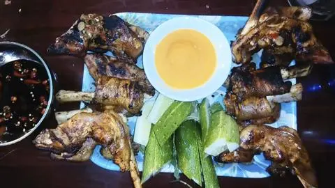 Hình ảnh Chân Dê Nướng