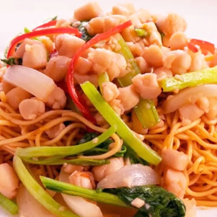 Hình ảnh Mì gói xào sò điệp