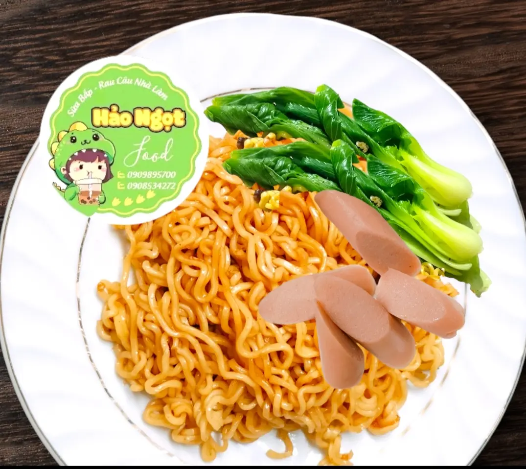 Hình ảnh MÌ TRỘN 2 CÂY XÚC XÍCH MINI 