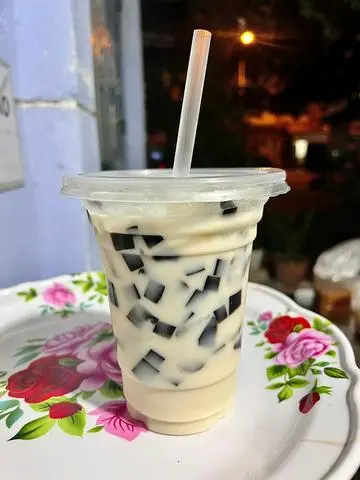 Hình ảnh Đậu Nành Sương Sáo - Ly 800ml