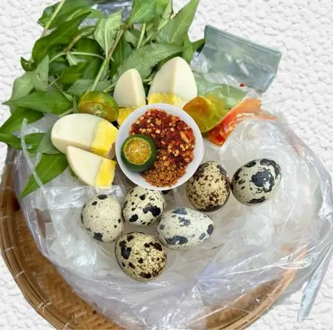 Hình ảnh Combo Bánh Tráng Chấm Muối Tắc Sa Tế + Trứng (Hủ Lớn)